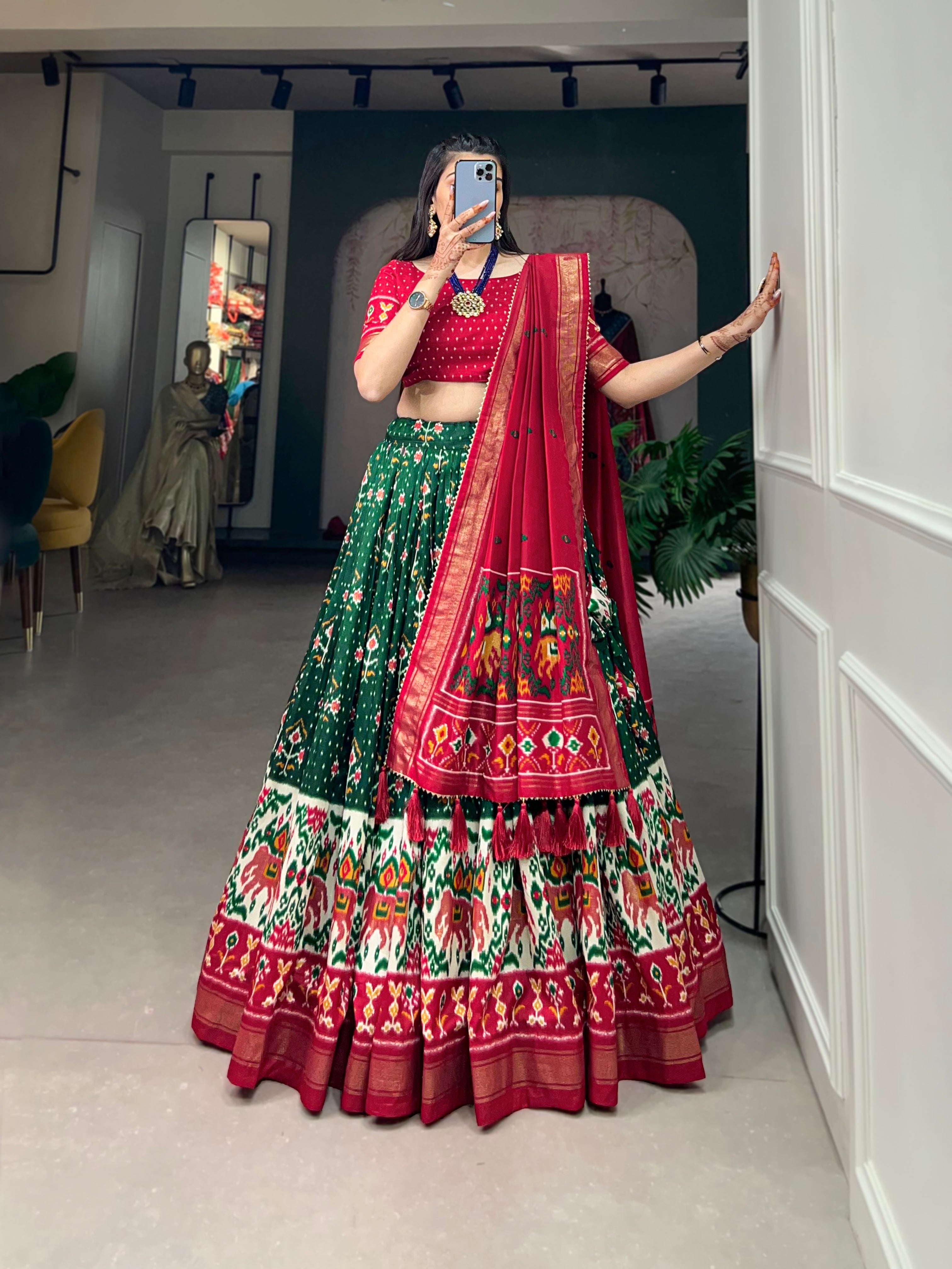 Exquisite Floral Fantasy: TusserSilk Lehenga Choli with Intricate Print and Dupatta π©·π